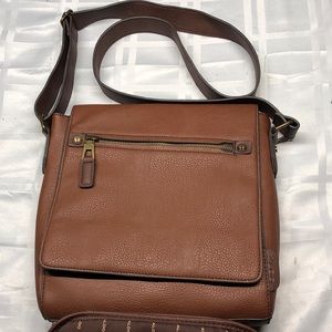Aldo Messenger Bag Brown Leather-Look & Bonus Soft Case